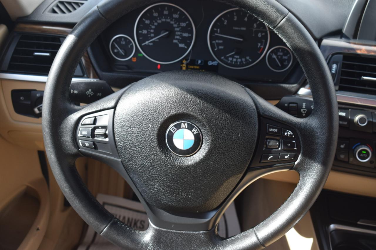 BMW 3-Series 328i Sedan 2013