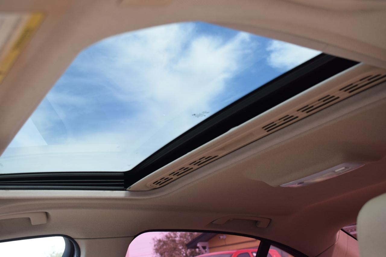 BMW 3-Series 328i Sedan 2013