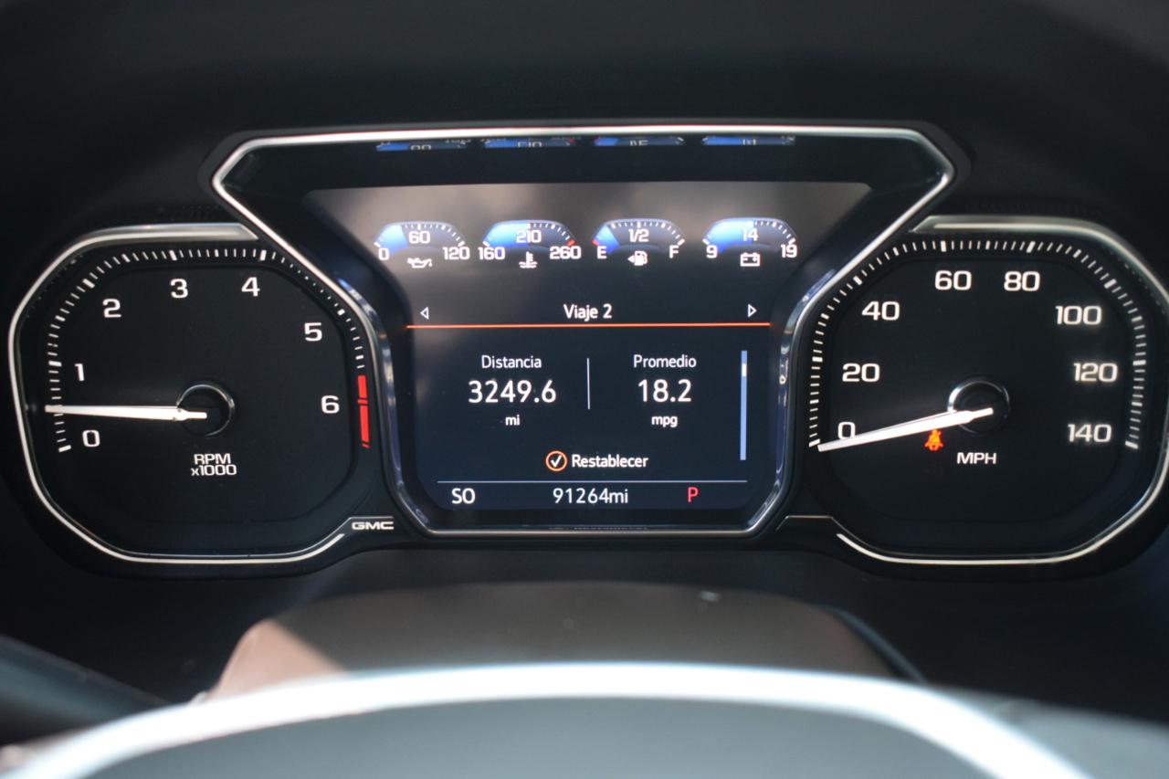 GMC Yukon SLT 2WD 2021