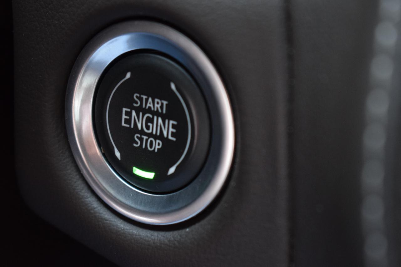 GMC Yukon SLT 2WD 2021