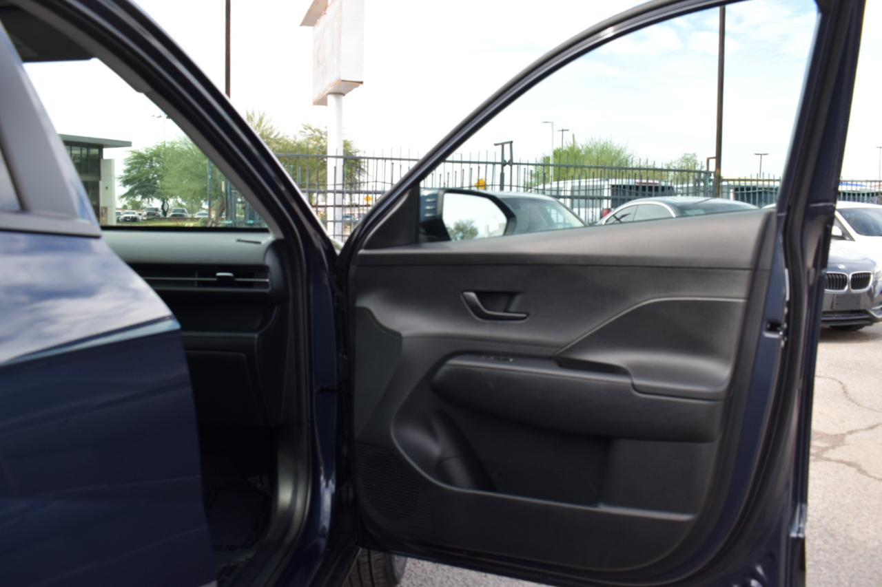Hyundai Kona SEL AWD 2025