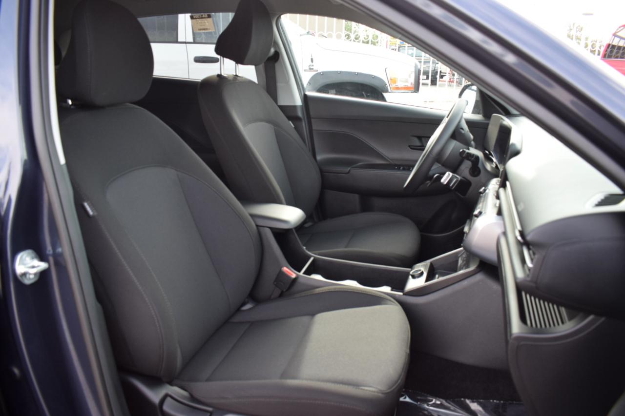 Hyundai Kona SEL AWD 2025