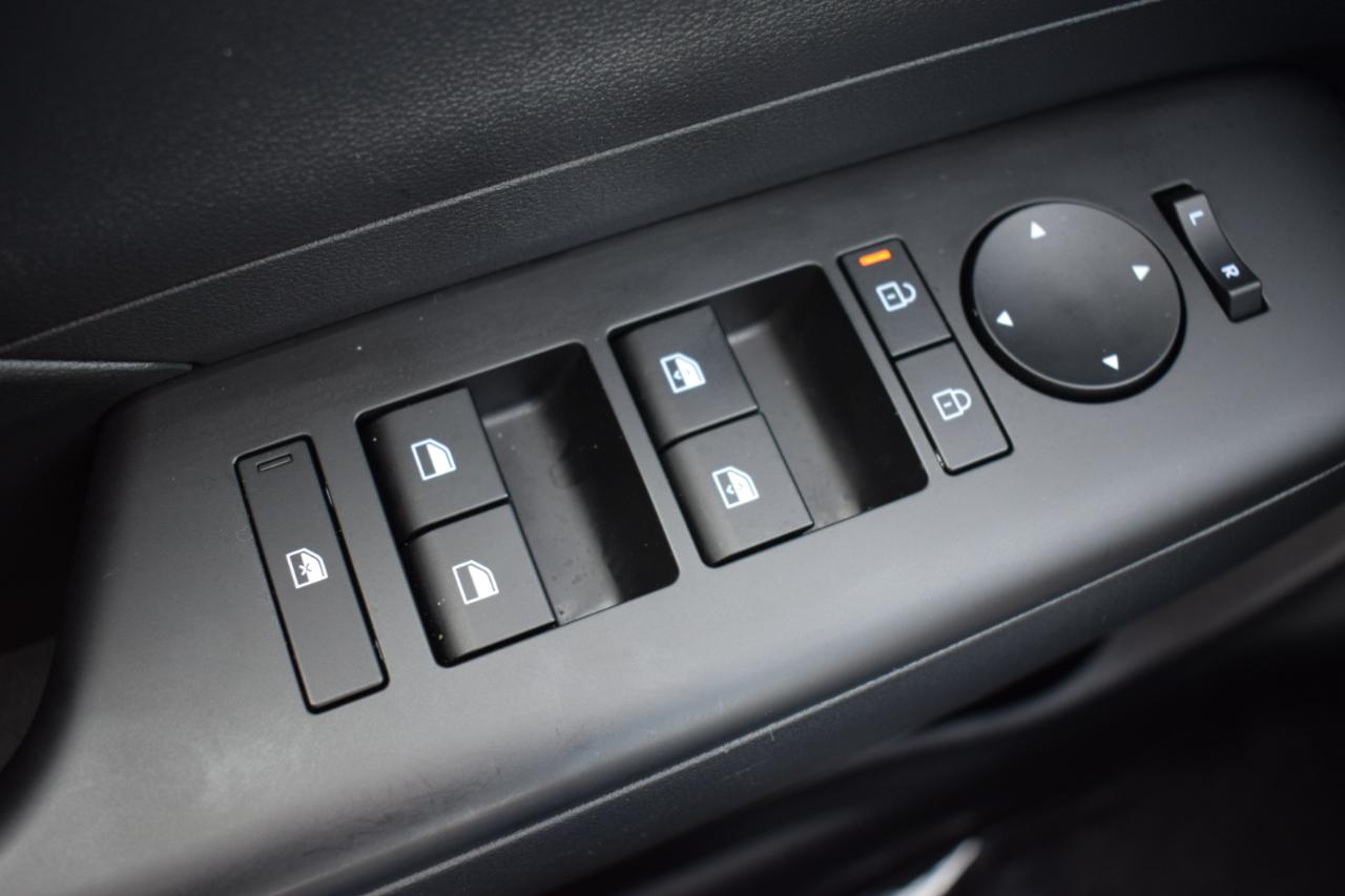 Hyundai Kona SEL AWD 2025