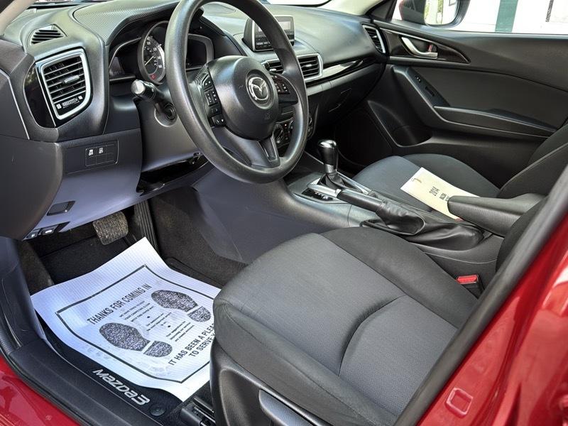 Mazda MAZDA3 i Sport AT 5-Door 2014