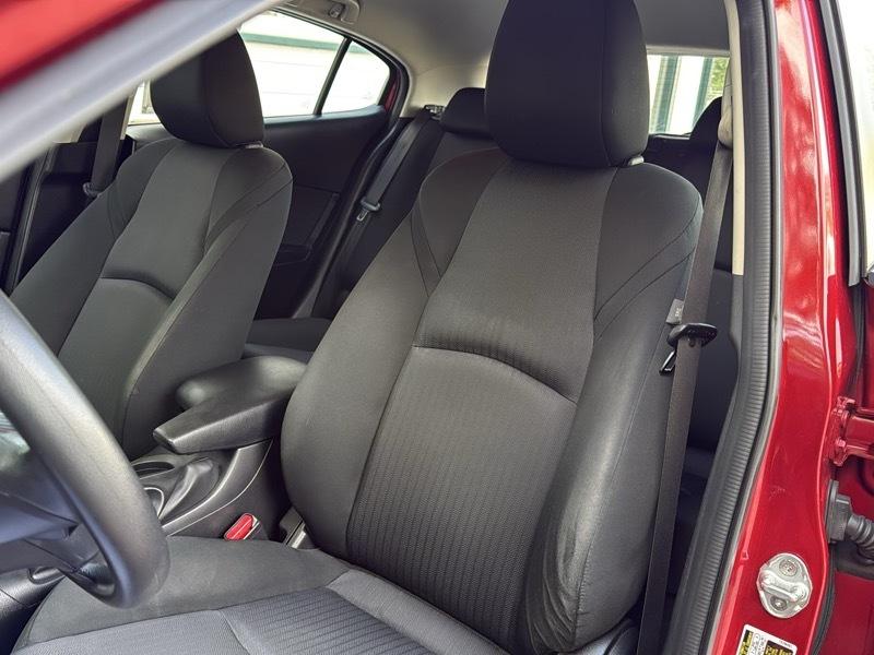 Mazda MAZDA3 i Sport AT 5-Door 2014