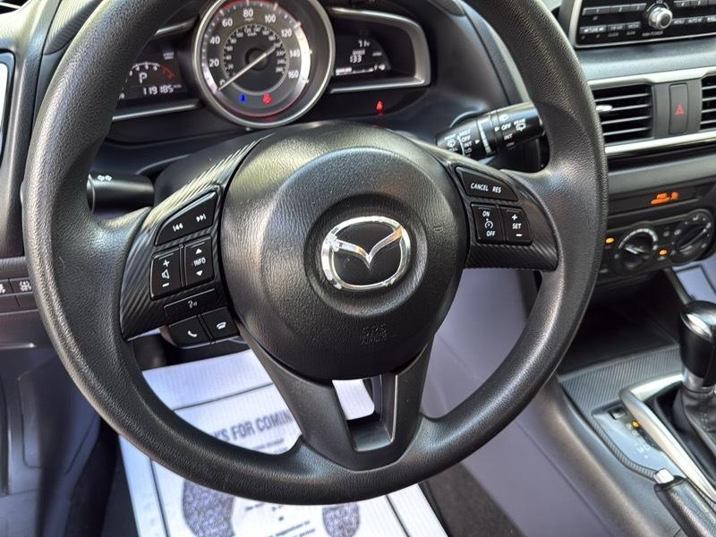 Mazda MAZDA3 i Sport AT 5-Door 2014
