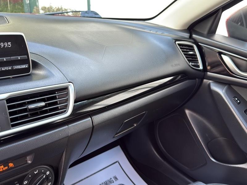Mazda MAZDA3 i Sport AT 5-Door 2014