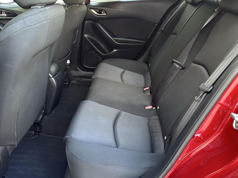 Mazda MAZDA3 i Sport AT 5-Door 2014