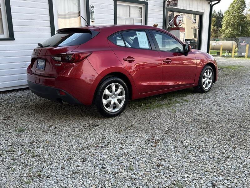 Mazda MAZDA3 i Sport AT 5-Door 2014
