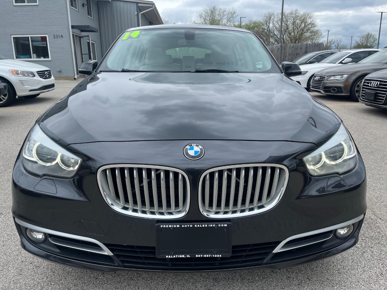 BMW 5-Series Gran Turismo 535xi GT 2014