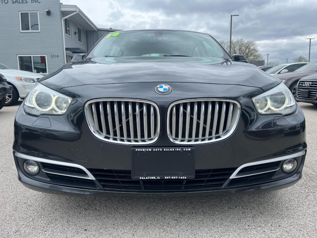 BMW 5-Series Gran Turismo 535xi GT 2014