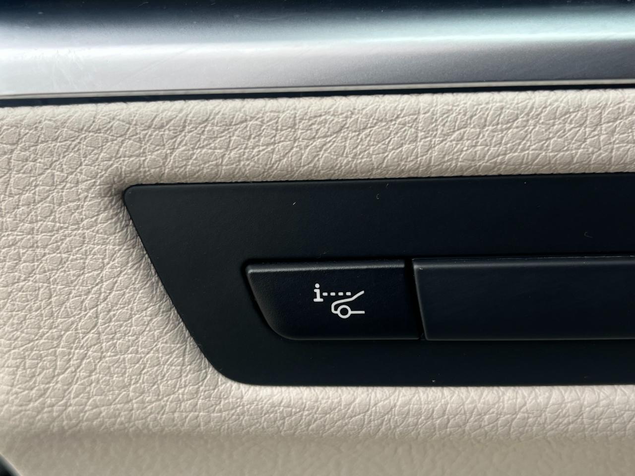 BMW 5-Series Gran Turismo 535xi GT 2014