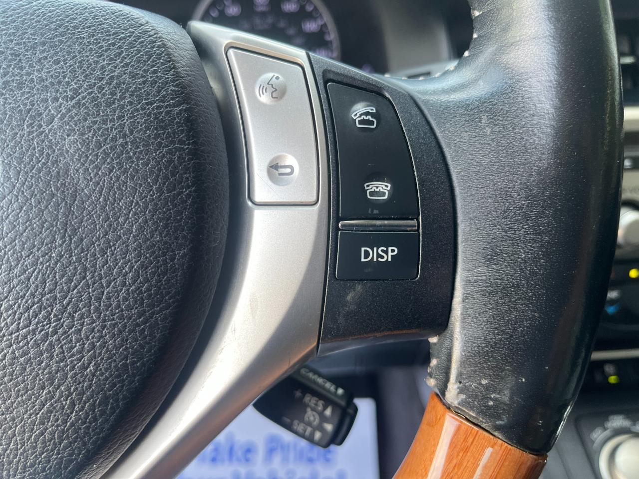 Lexus ES 300h Sedan 2013