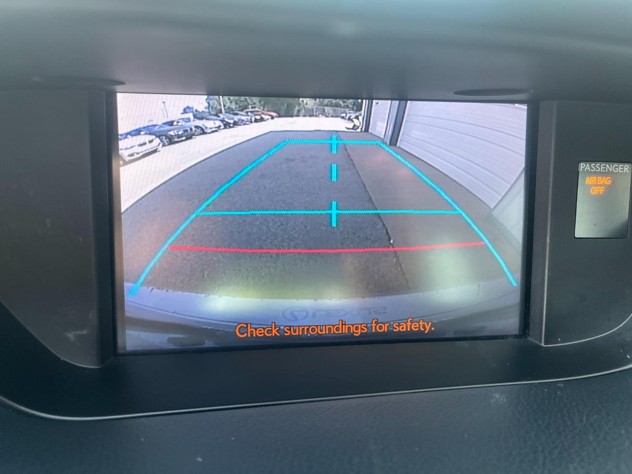 Lexus ES 300h Sedan 2013