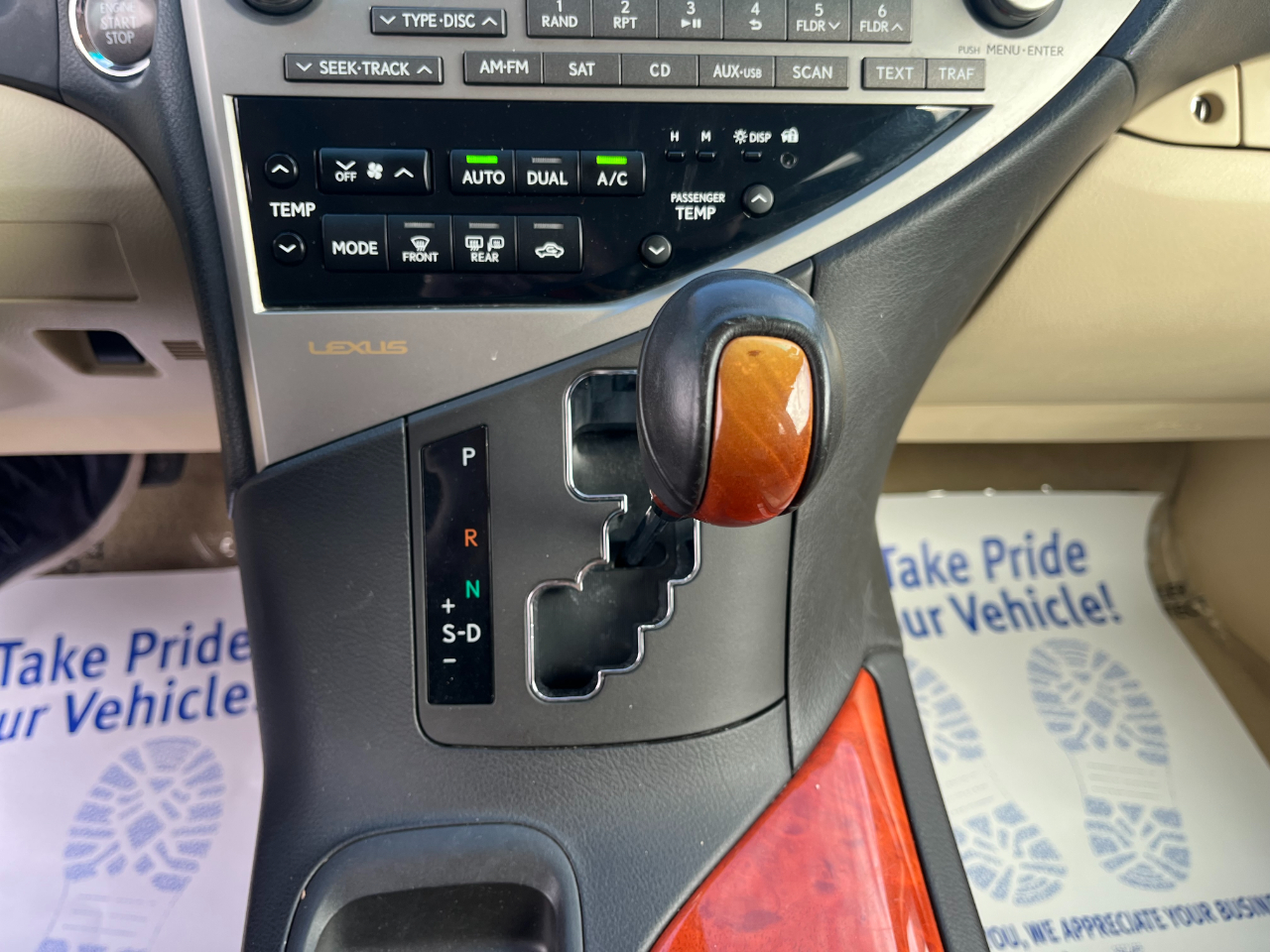 Lexus RX 350 AWD 2011 Lexus RX 350 AWD 2011