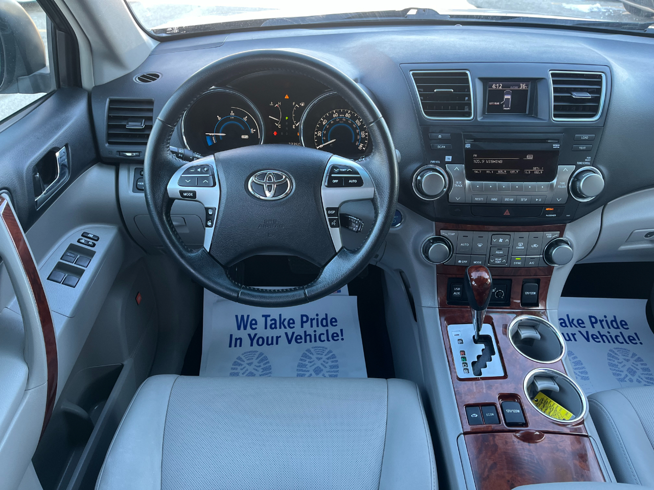 Toyota Highlander Hybrid Limited 4WD 2012