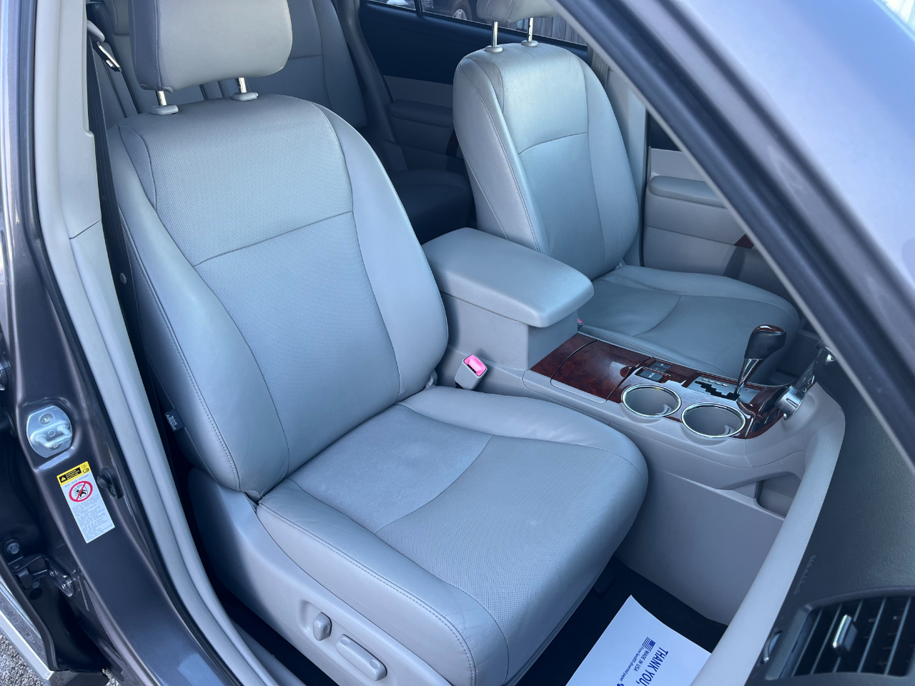 Toyota Highlander Hybrid Limited 4WD 2012