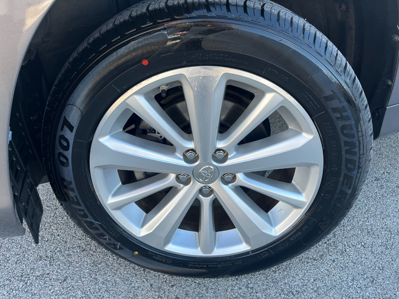 Toyota Highlander Hybrid Limited 4WD 2012