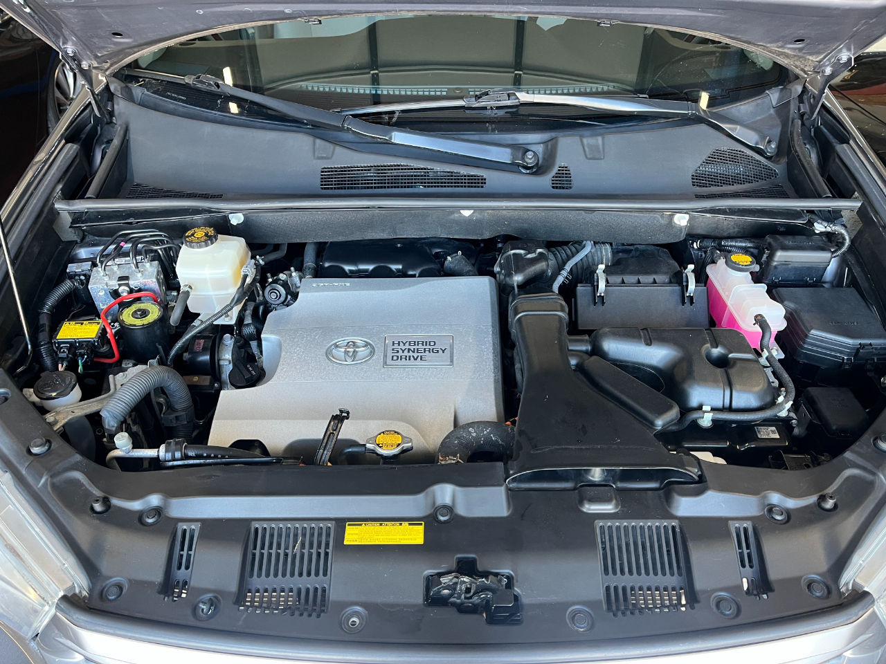 Toyota Highlander Hybrid Limited 4WD 2012