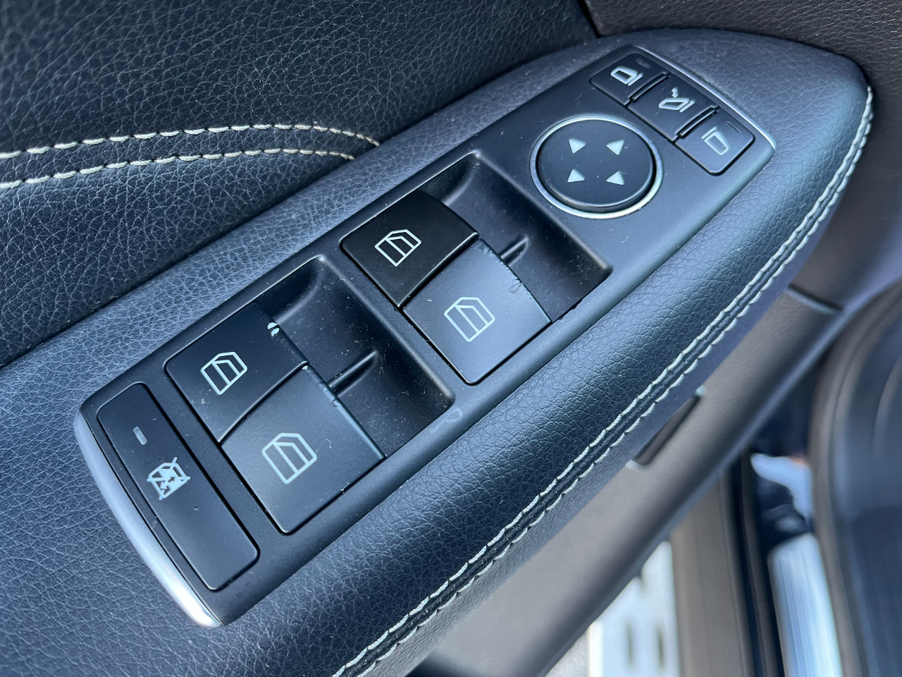 Mercedes-Benz M-Class ML350 4MATIC 2014