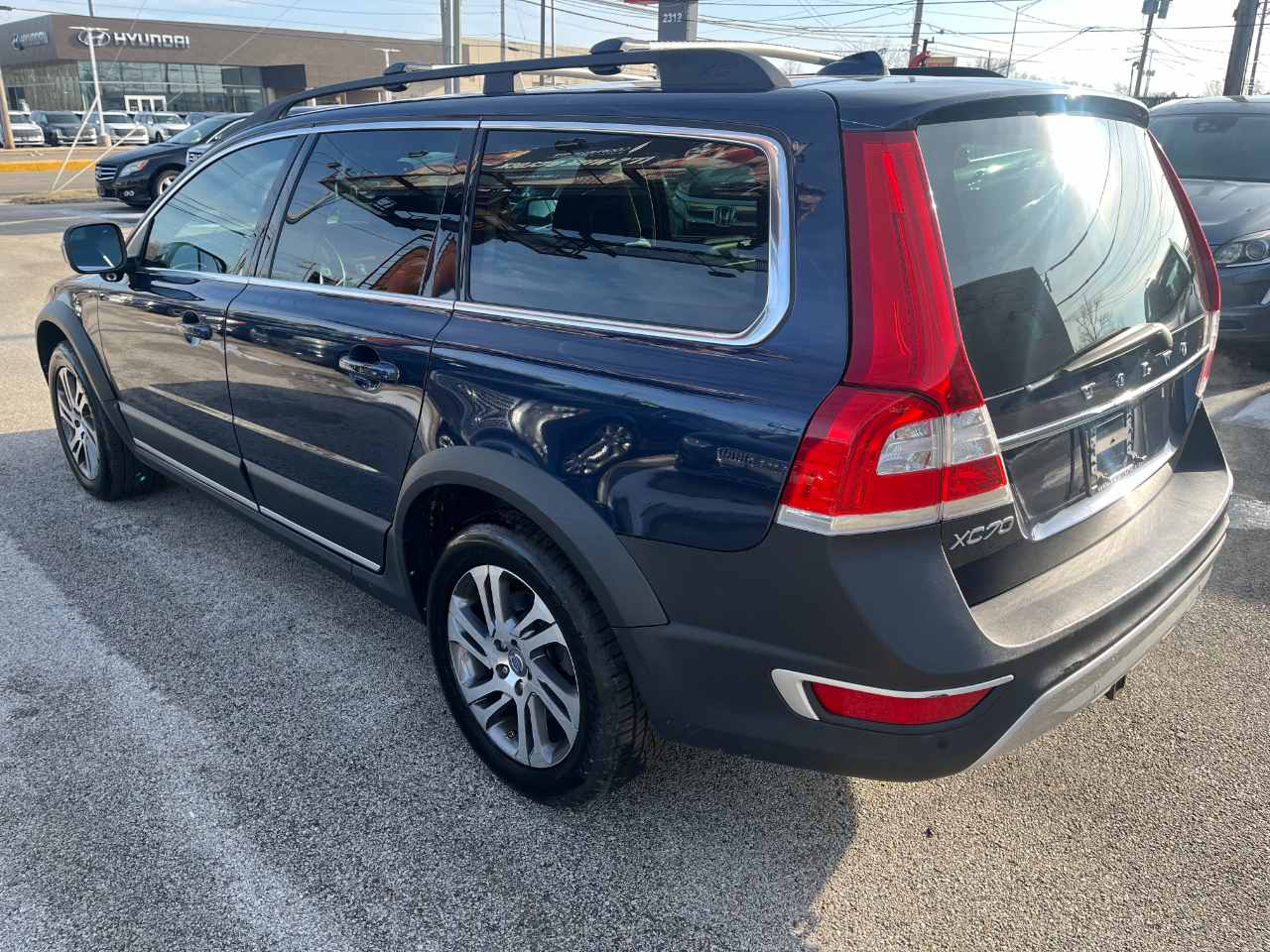 Volvo XC70 AWD 4dr Wgn 3.2L Premier Plus 2015