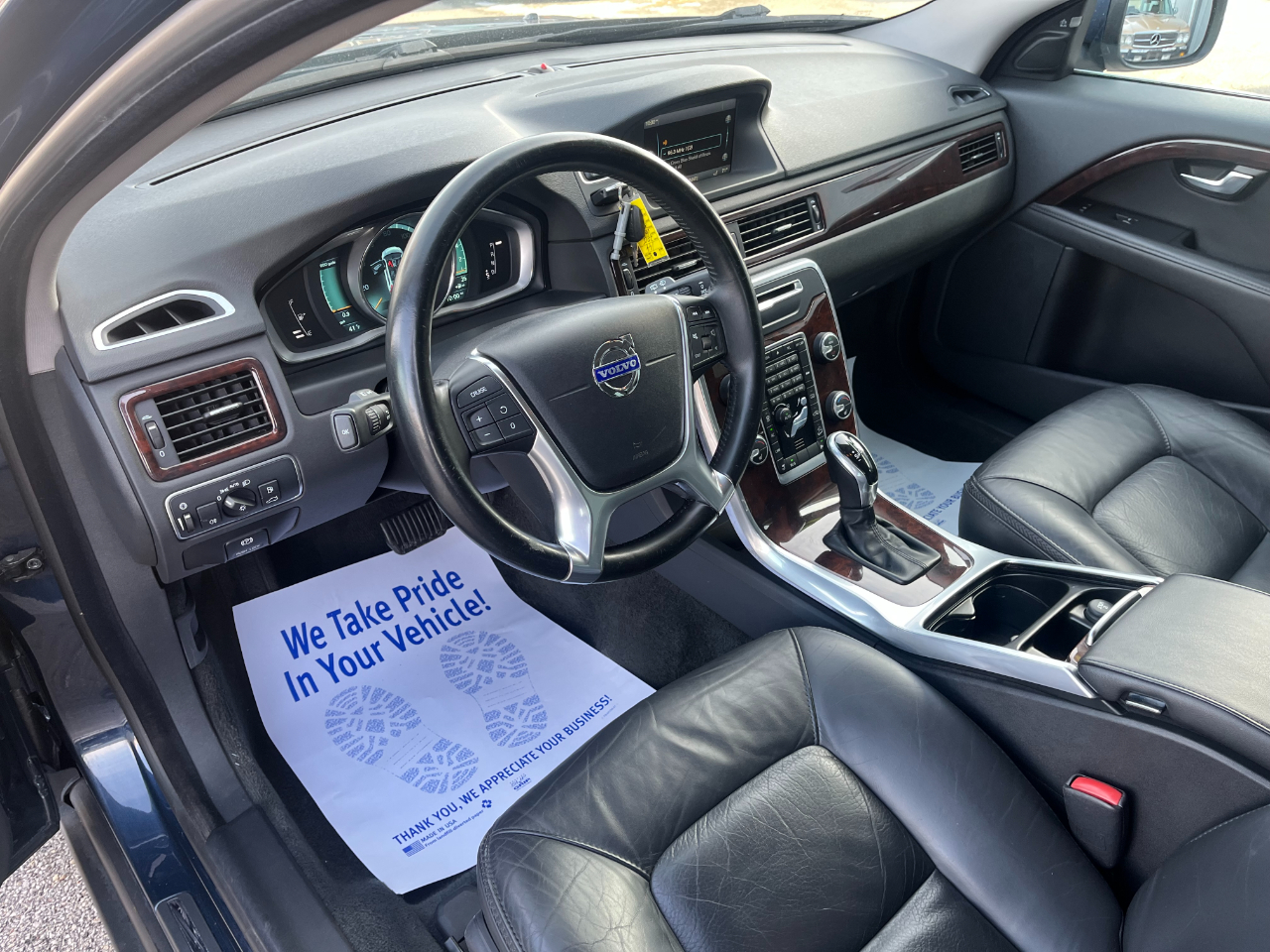 Volvo XC70 AWD 4dr Wgn 3.2L Premier Plus 2015