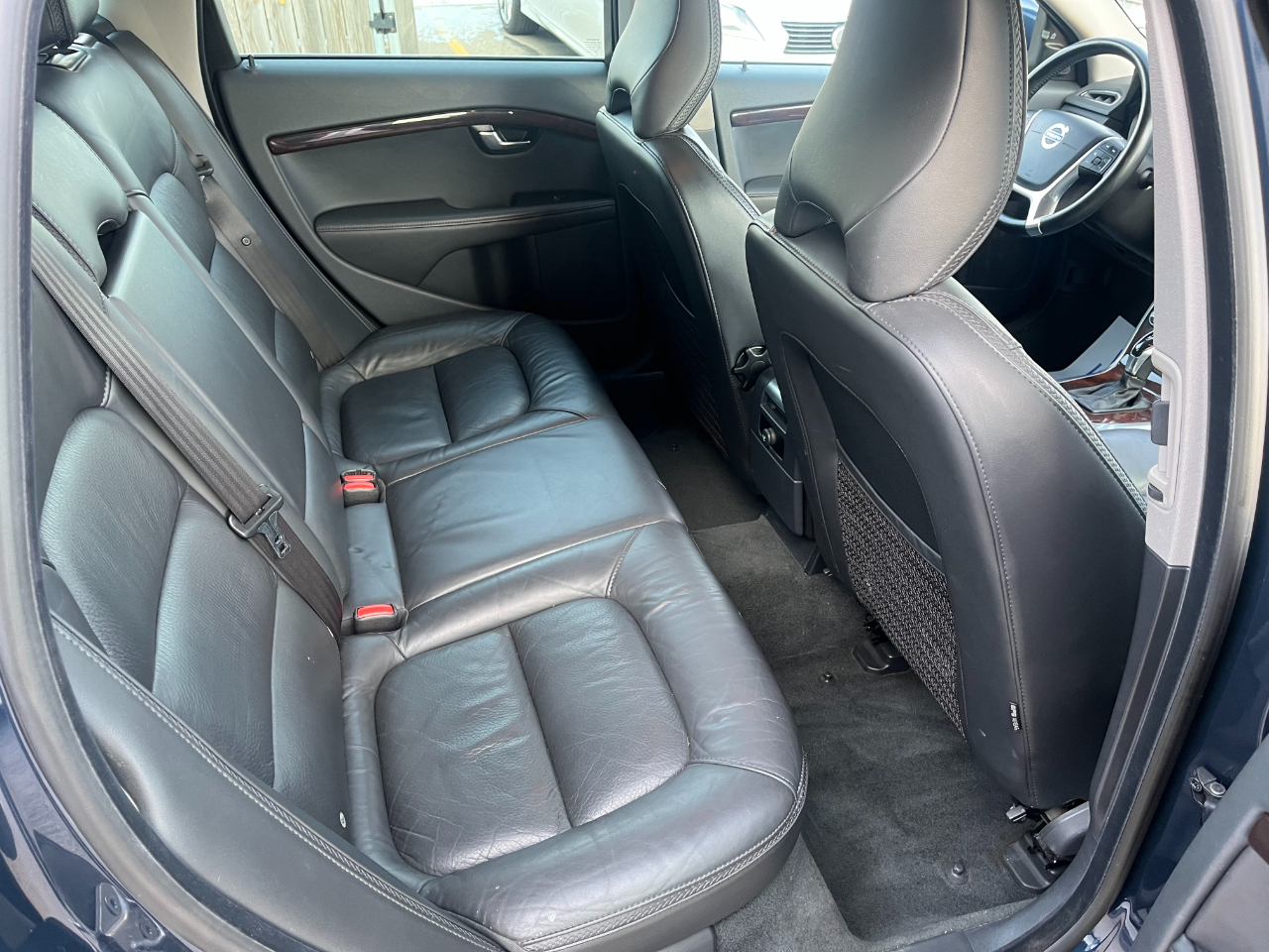 Volvo XC70 AWD 4dr Wgn 3.2L Premier Plus 2015