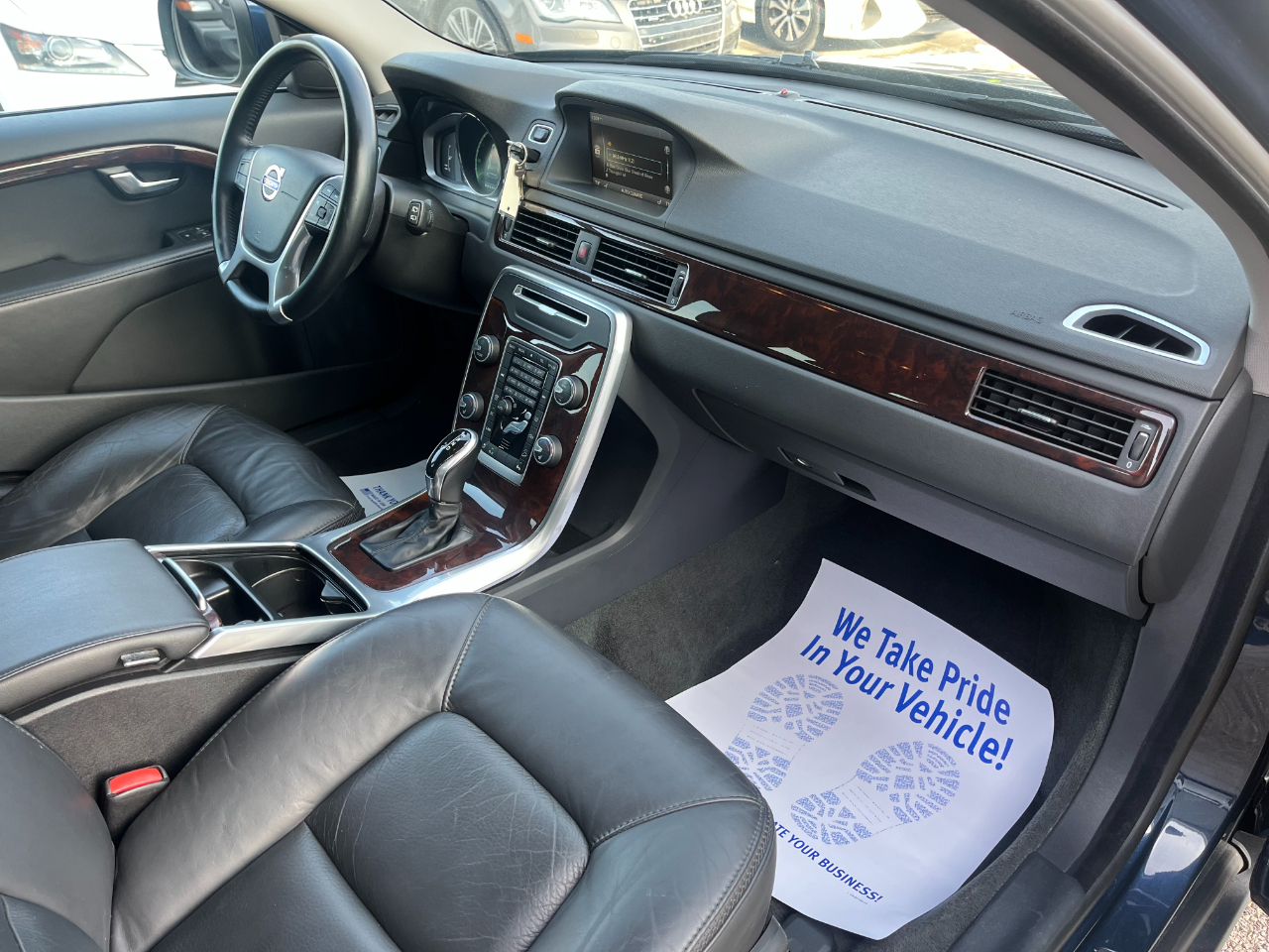 Volvo XC70 AWD 4dr Wgn 3.2L Premier Plus 2015