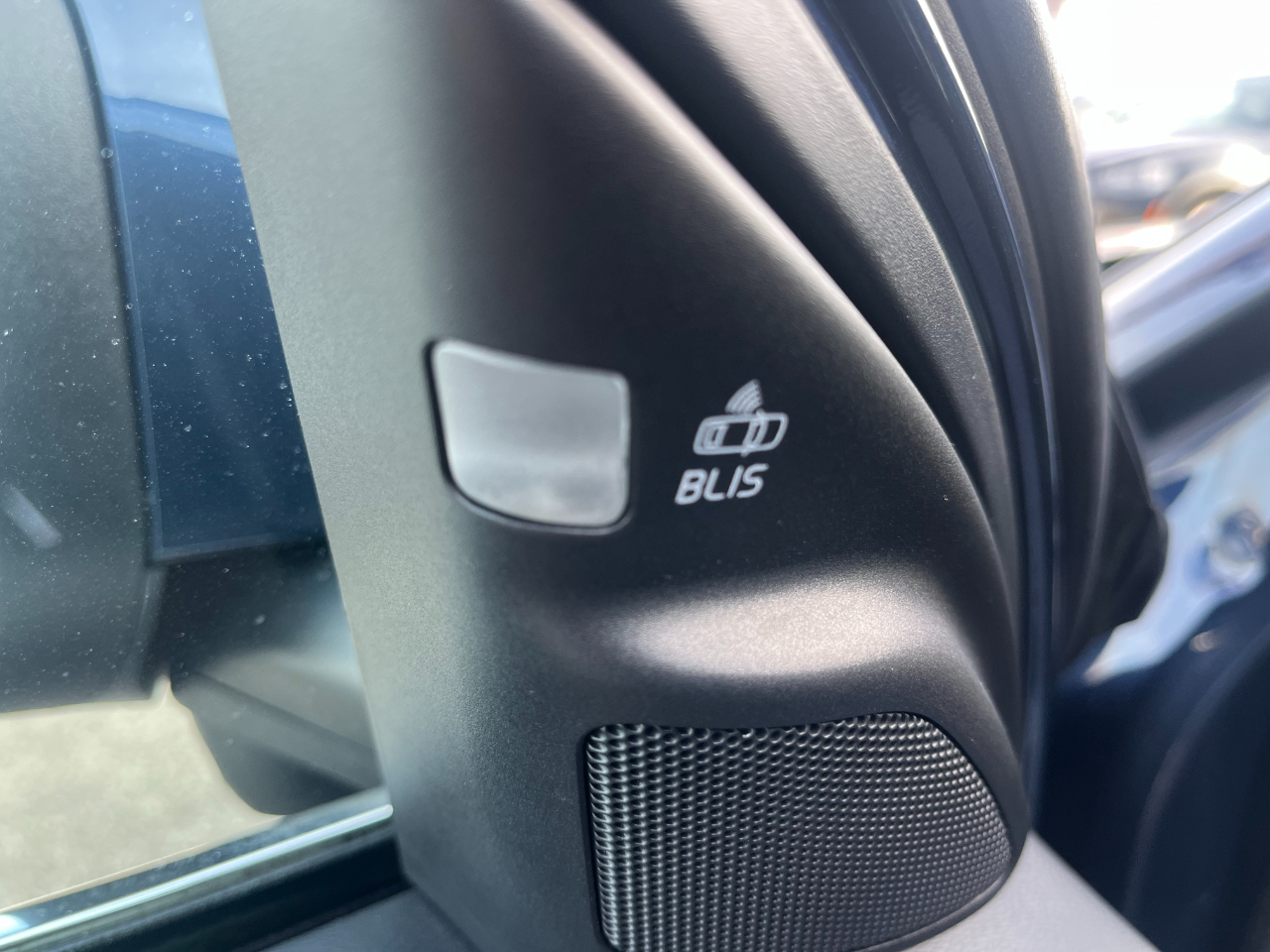 Volvo XC70 AWD 4dr Wgn 3.2L Premier Plus 2015