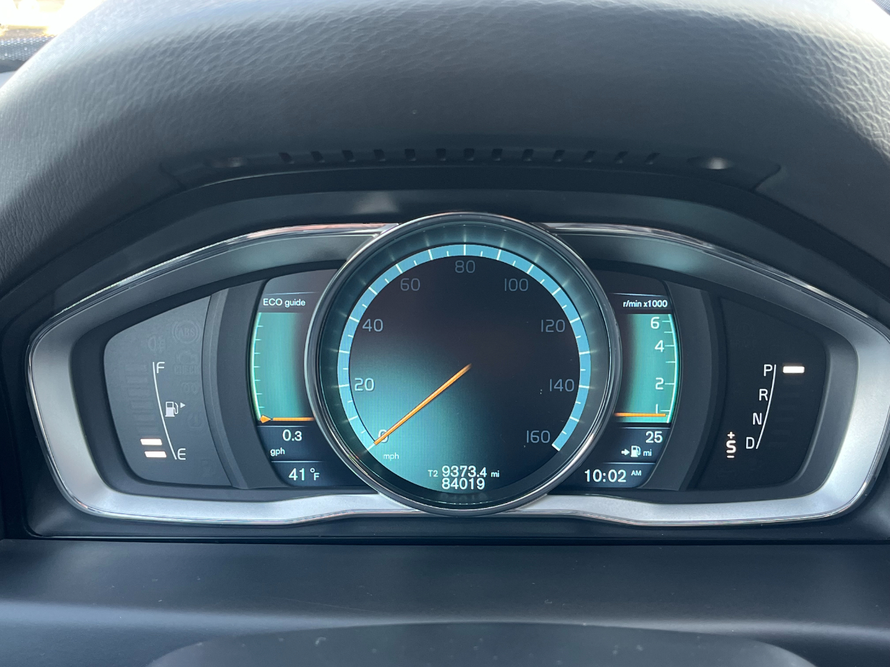 Volvo XC70 AWD 4dr Wgn 3.2L Premier Plus 2015