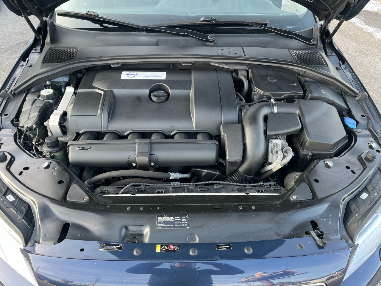 Volvo XC70 AWD 4dr Wgn 3.2L Premier Plus 2015