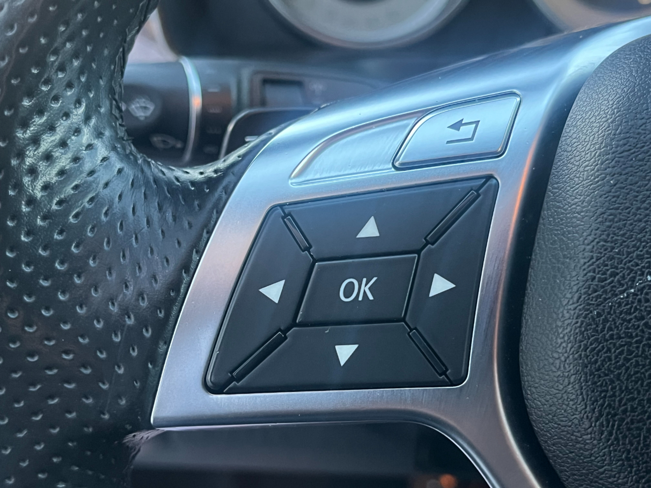 Mercedes-Benz E-Class Wagon E350 4MATIC Wagon 2014