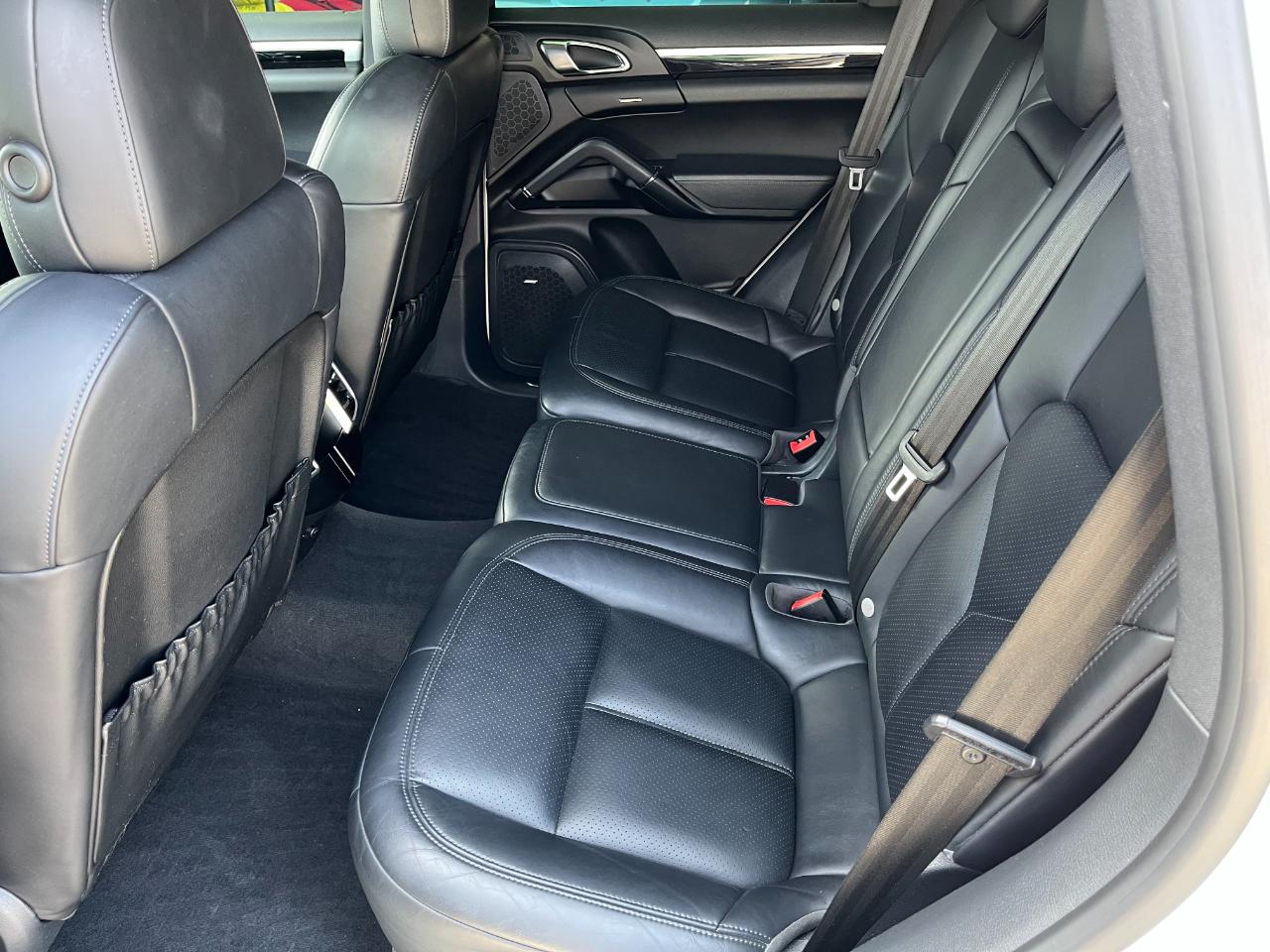 Porsche Cayenne AWD 4dr Diesel 2015