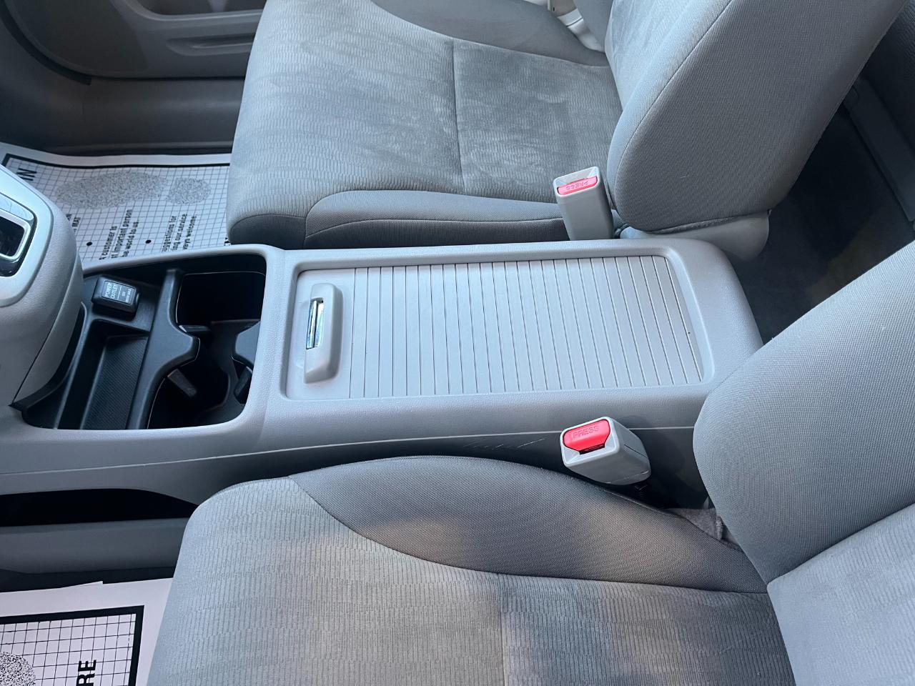 Honda CR-V LX 4WD 5-Speed AT 2013