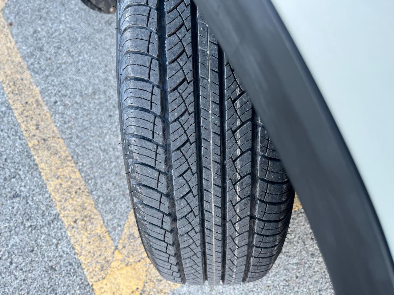 Honda CR-V LX 4WD 5-Speed AT 2013