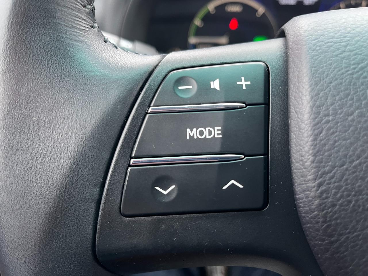 Lexus RX 450h AWD 2011