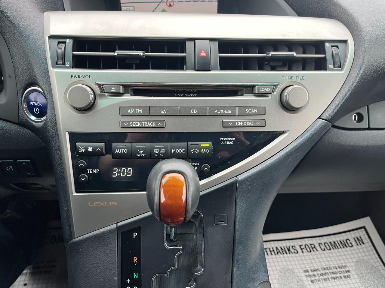 Lexus RX 450h AWD 2011