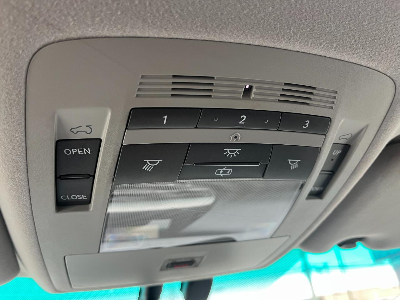 Lexus RX 450h AWD 2011