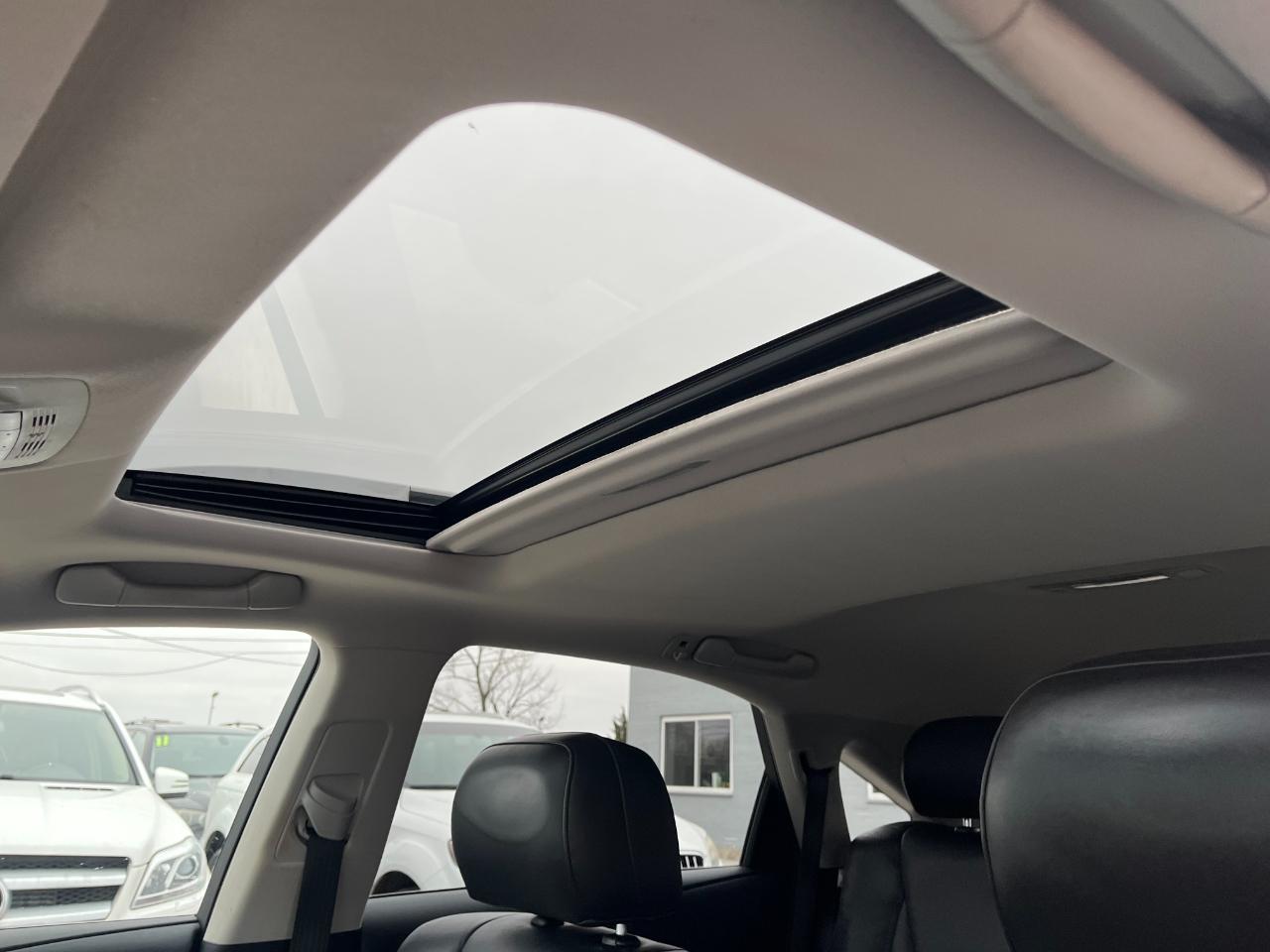 Lexus RX 450h AWD 2011