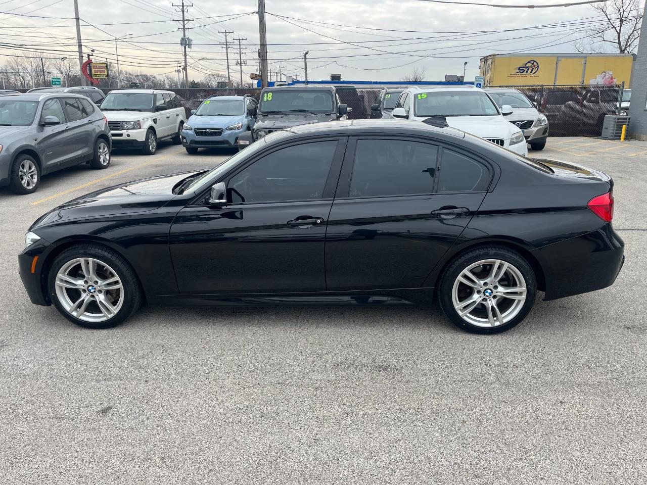 BMW 3-Series 330i xDrive SULEV Sedan 2017