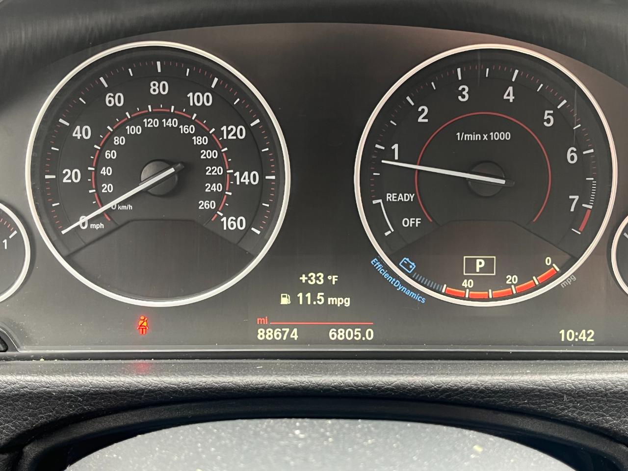 BMW 3-Series 330i xDrive SULEV Sedan 2017