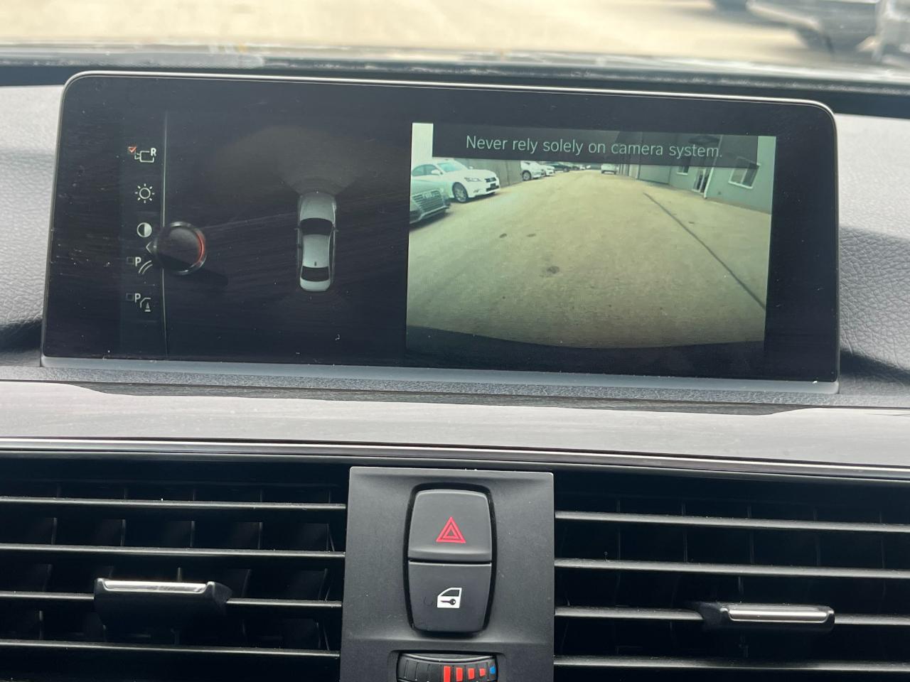 BMW 3-Series 330i xDrive SULEV Sedan 2017