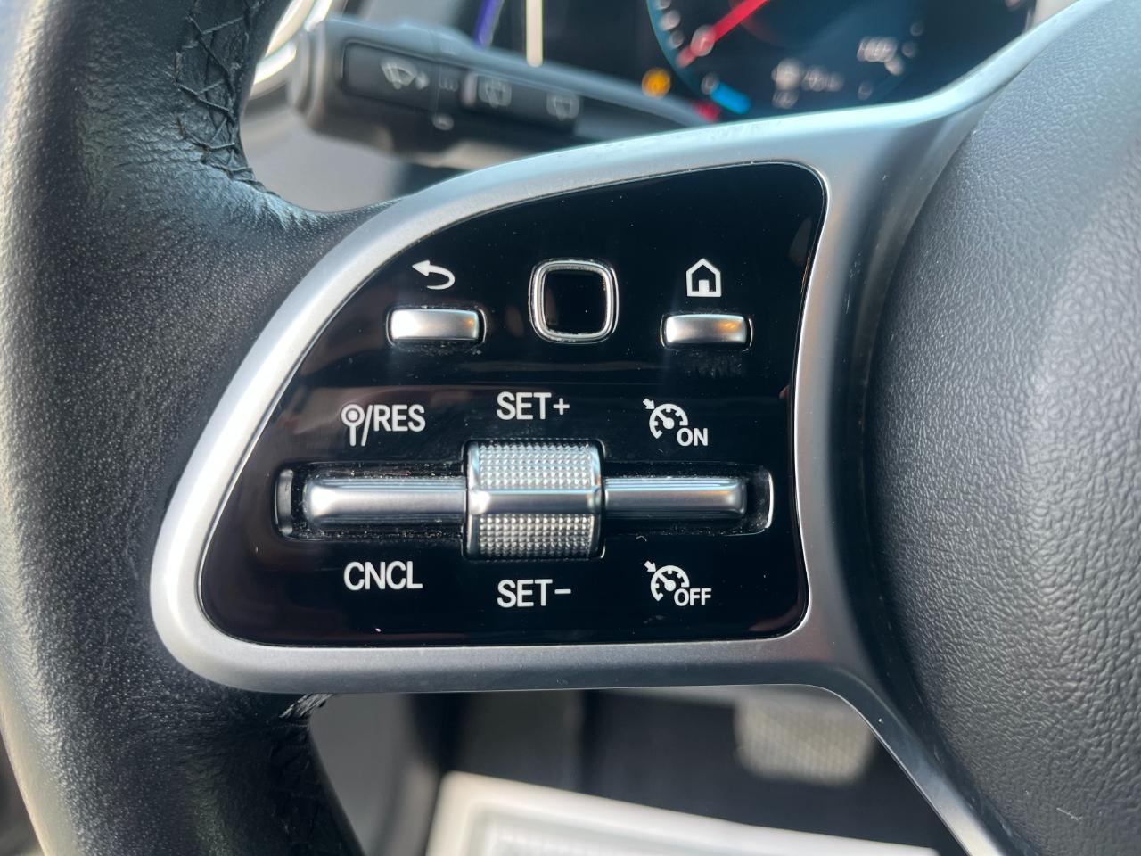 Mercedes-Benz GLB-Class GLB 250 4MATIC 2020