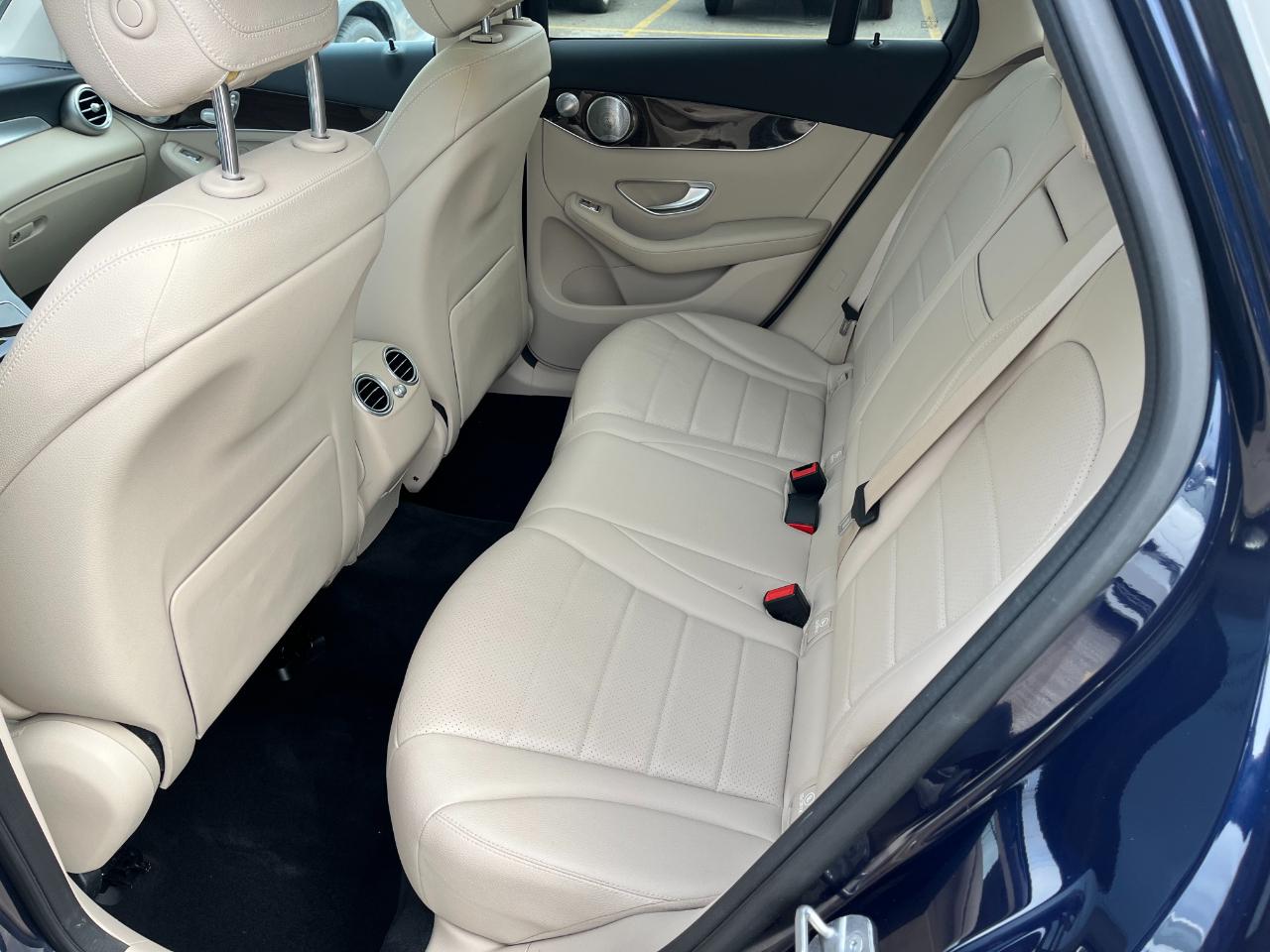 Mercedes-Benz GLC-Class GLC300 4MATIC 2019