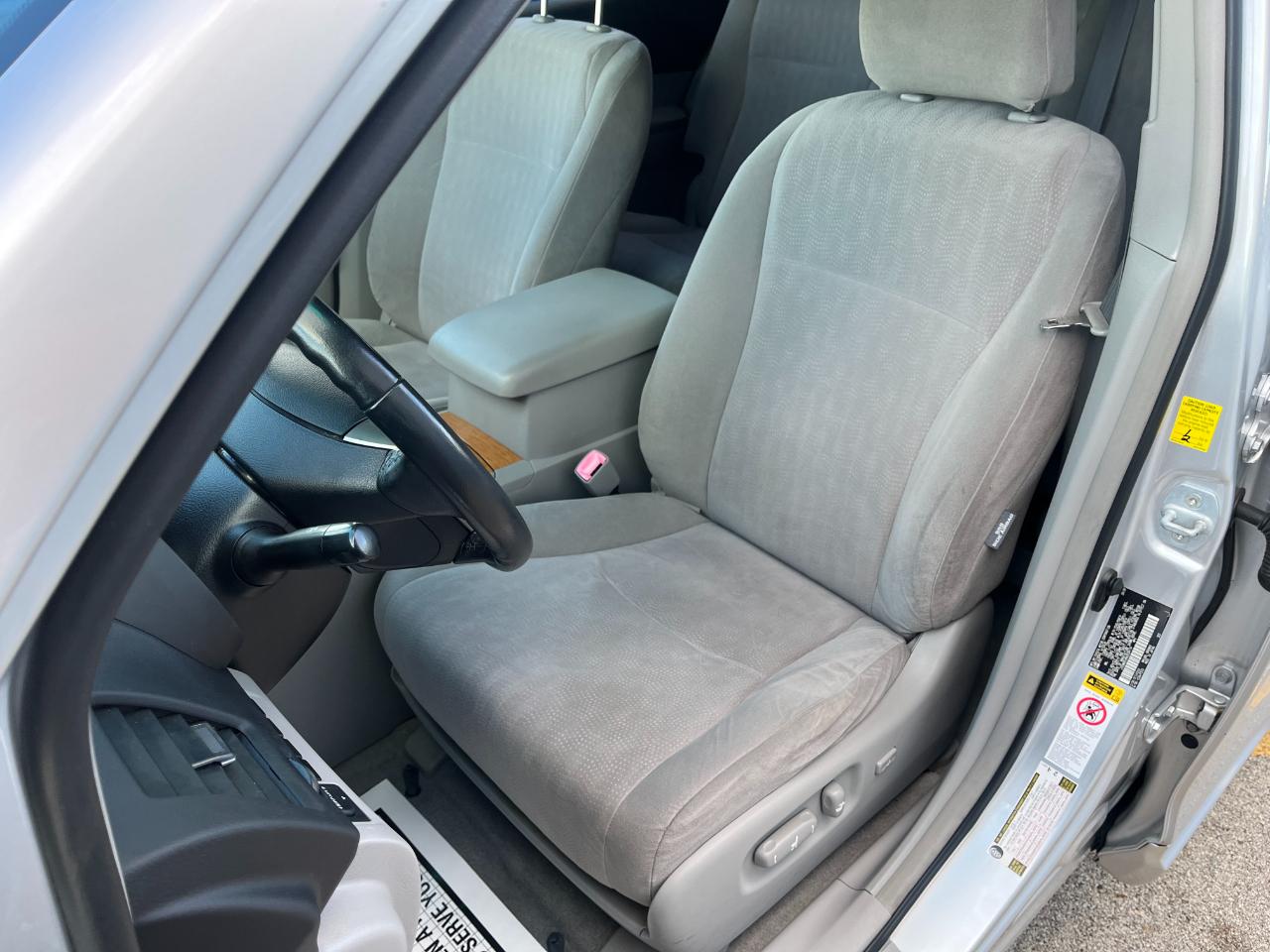 Toyota Highlander Hybrid 4WD 2010