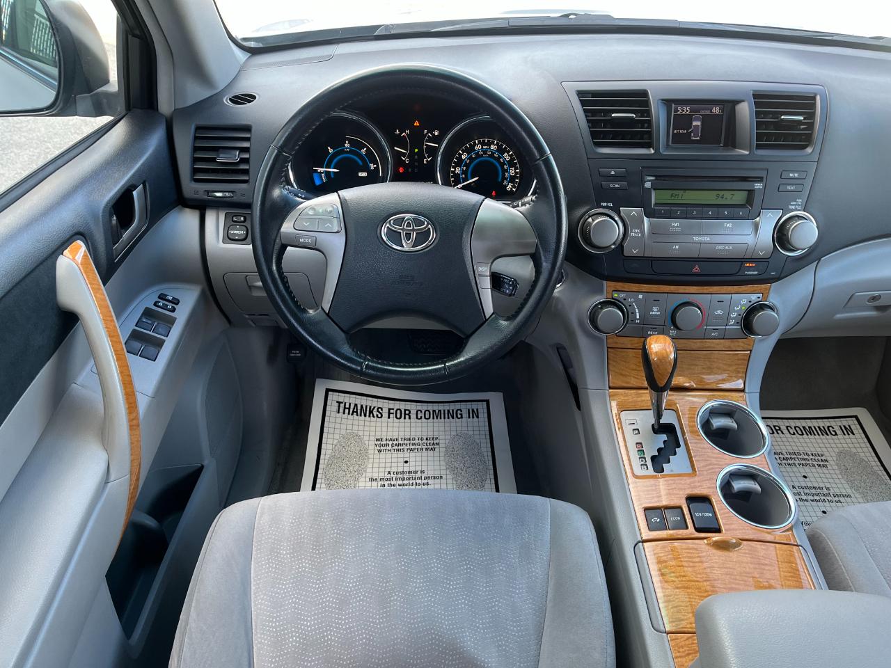 Toyota Highlander Hybrid 4WD 2010