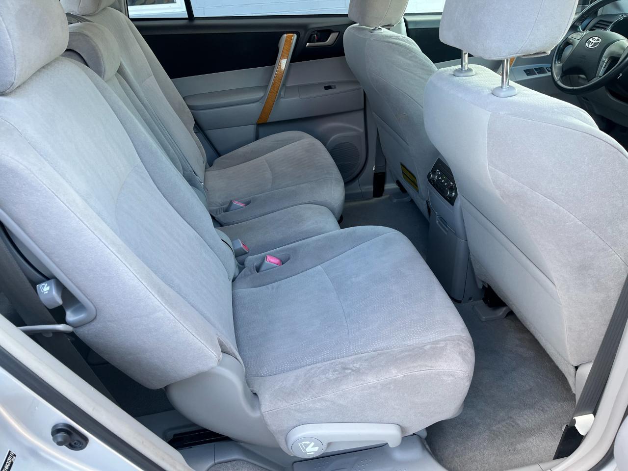 Toyota Highlander Hybrid 4WD 2010