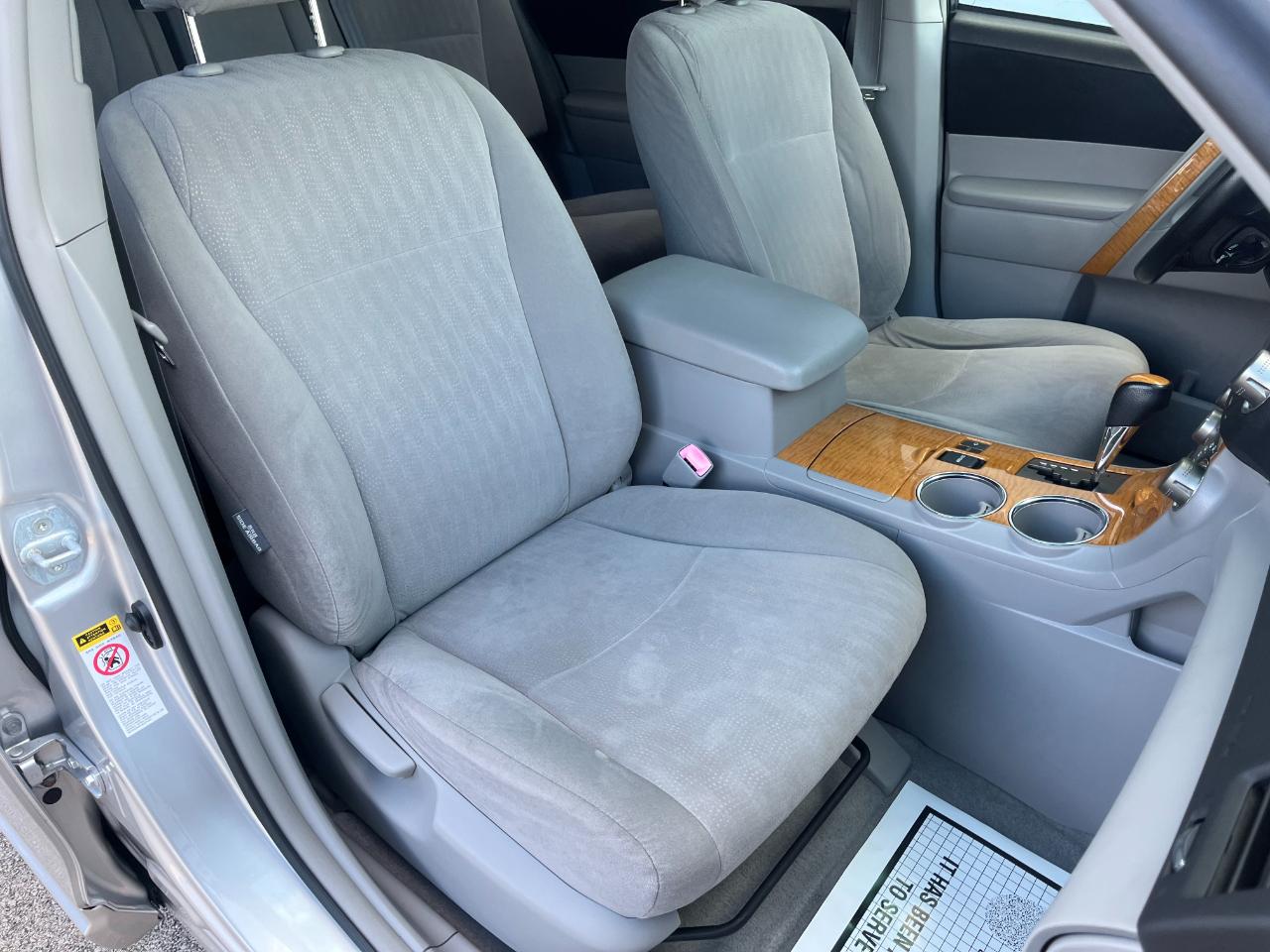 Toyota Highlander Hybrid 4WD 2010