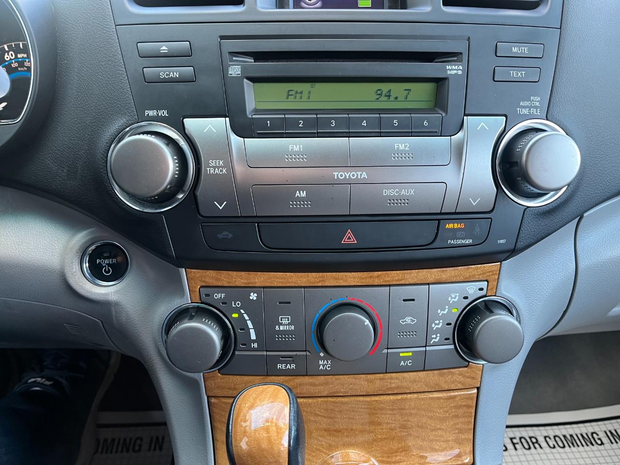 Toyota Highlander Hybrid 4WD 2010