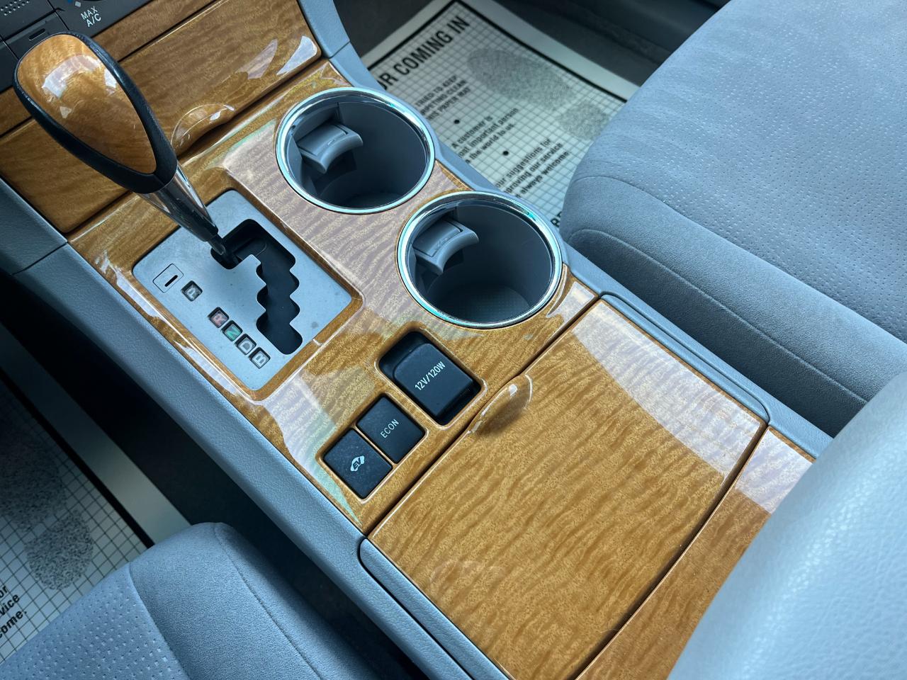 Toyota Highlander Hybrid 4WD 2010